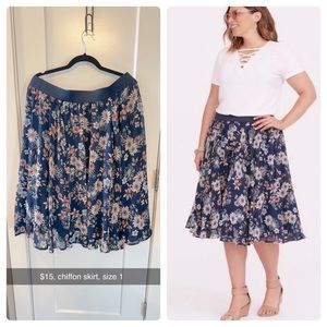 Navy Floral skirt